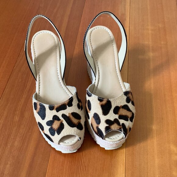 Castell Menorca Leopard Print Slingback Peep Toe Wedge Size 6.5 - Picture 2 of 7